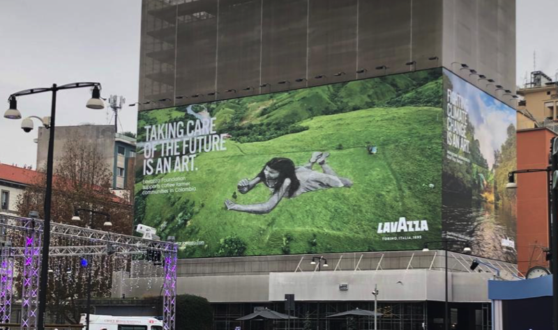 THERE’S GOOD NEWS FROM THE EARTH: LAVAZZA AND ARMANDO TESTA WILL TELL US ALL USING OUTDOOR AND PRESS TOO.